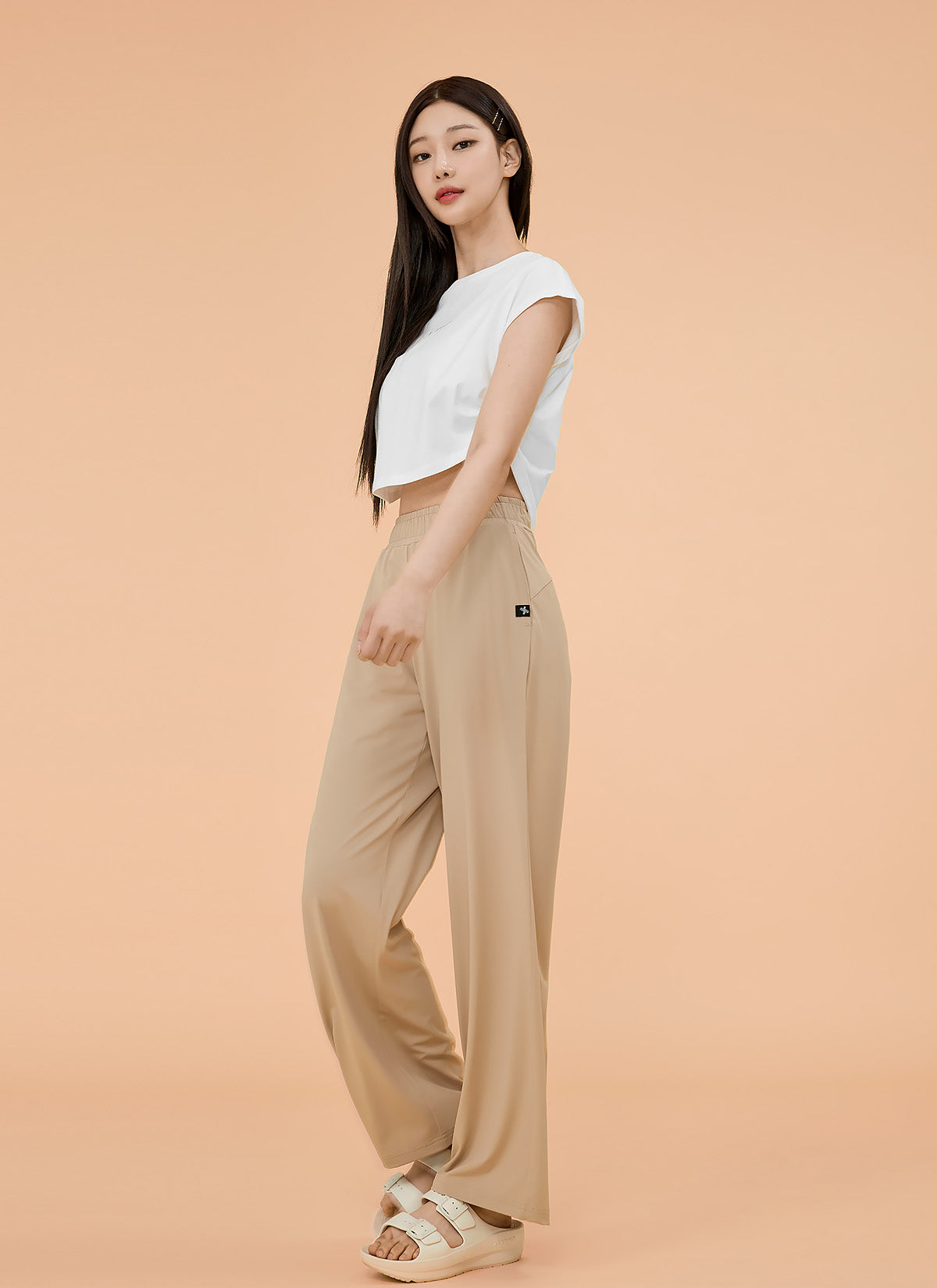 Medium Feather Cooling Wide Pants